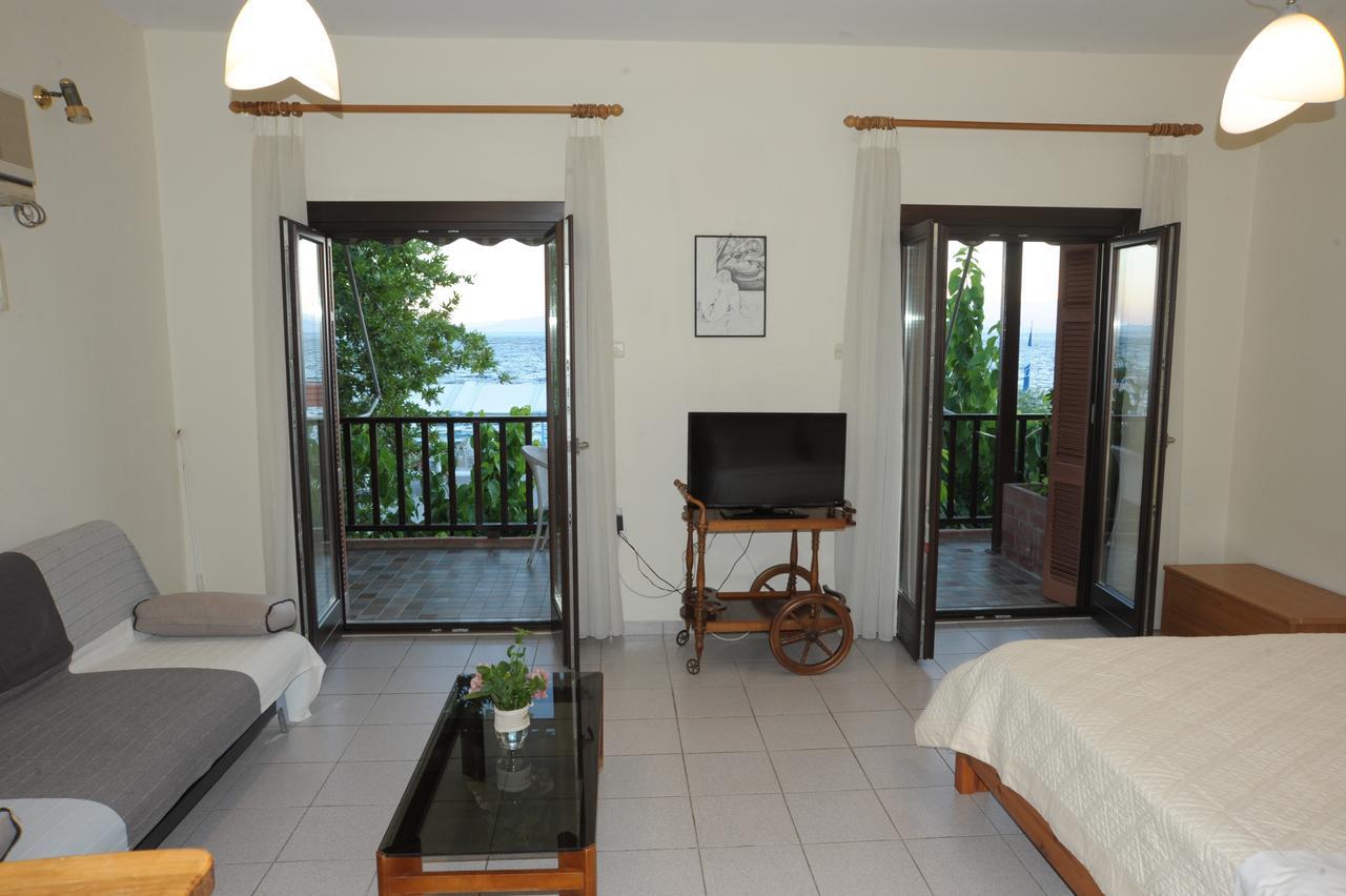 Spyrou Studios & Apartments Platanidia Экстерьер фото